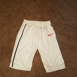 Nike capri pants
